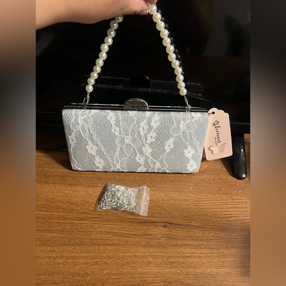 Elegant White Lace Clutch with Pearl Handle